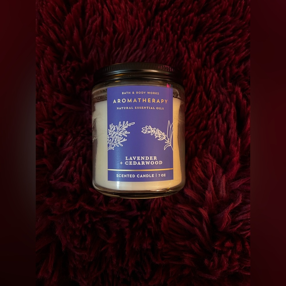 Bath and body works single wick candle lavender cedarwood •lightly burned•